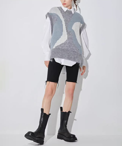 Wave Pattern Knit Vest